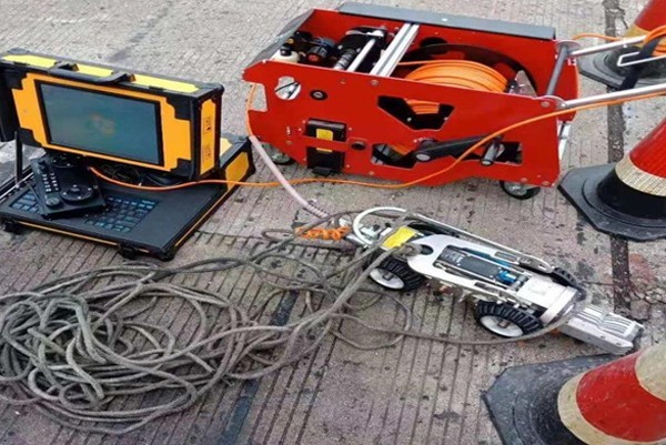 秦皇岛CCTV管道检测机器人